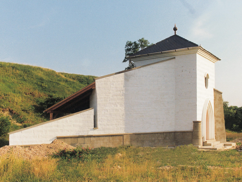 1999